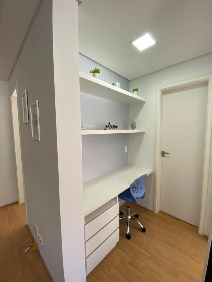 101- Lindo Apartamento Amplo E Decorado, 2 Quartos, Sala, Cozinha Completa, Mobiliario Moderno, Lavanderia , Excelente Localizacao No Bairro Bigorrilho Curitiba Exterior foto
