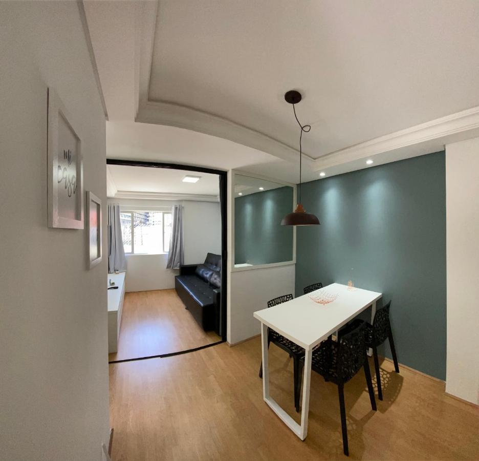 101- Lindo Apartamento Amplo E Decorado, 2 Quartos, Sala, Cozinha Completa, Mobiliario Moderno, Lavanderia , Excelente Localizacao No Bairro Bigorrilho Curitiba Exterior foto