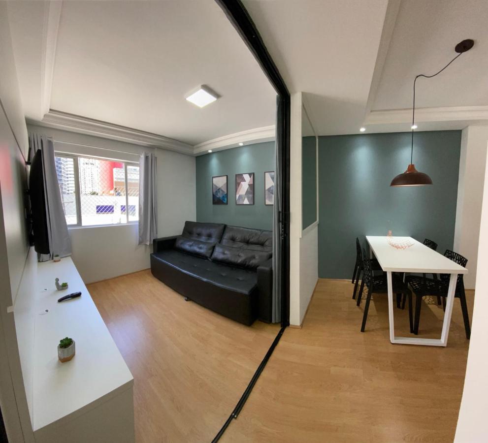 101- Lindo Apartamento Amplo E Decorado, 2 Quartos, Sala, Cozinha Completa, Mobiliario Moderno, Lavanderia , Excelente Localizacao No Bairro Bigorrilho Curitiba Exterior foto